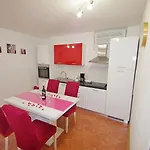 Cony And Tara Apartamento